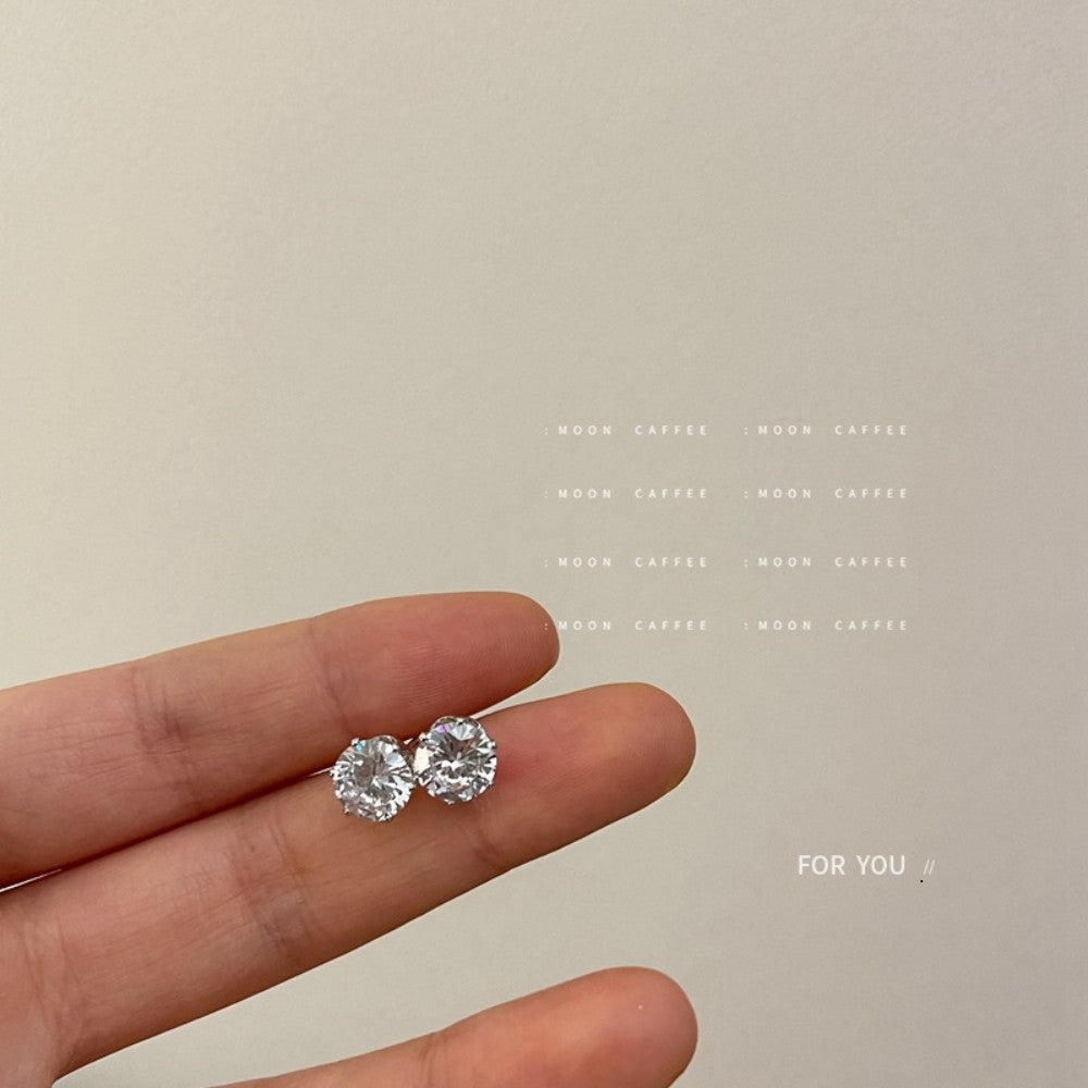Myrone Blanche - Elegant Earrings Without Piercing