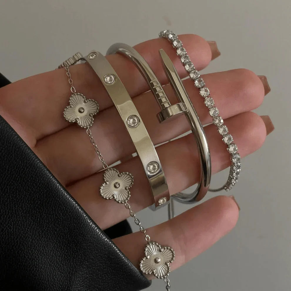 STACKED ELEGANCE | SILVER